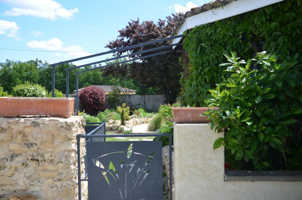 Jardin De Marceau Bed and Breakfast Blasimon Exteriör bild